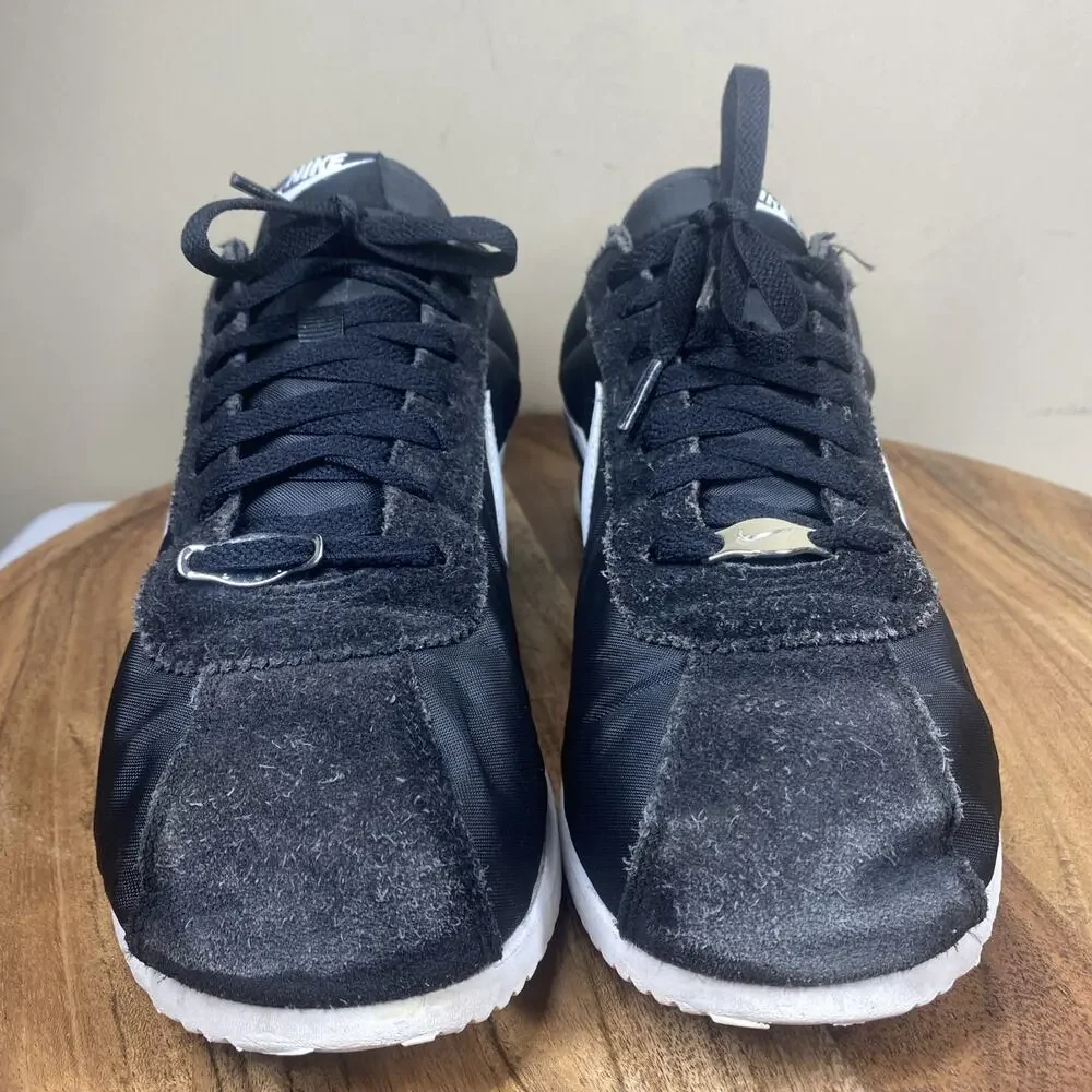 Nike these shoes